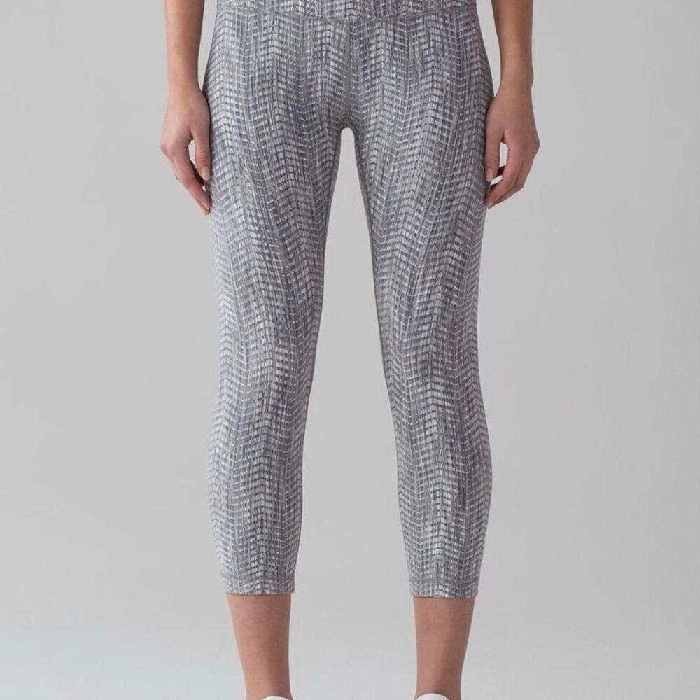 Lululemon Women's multi Leggings